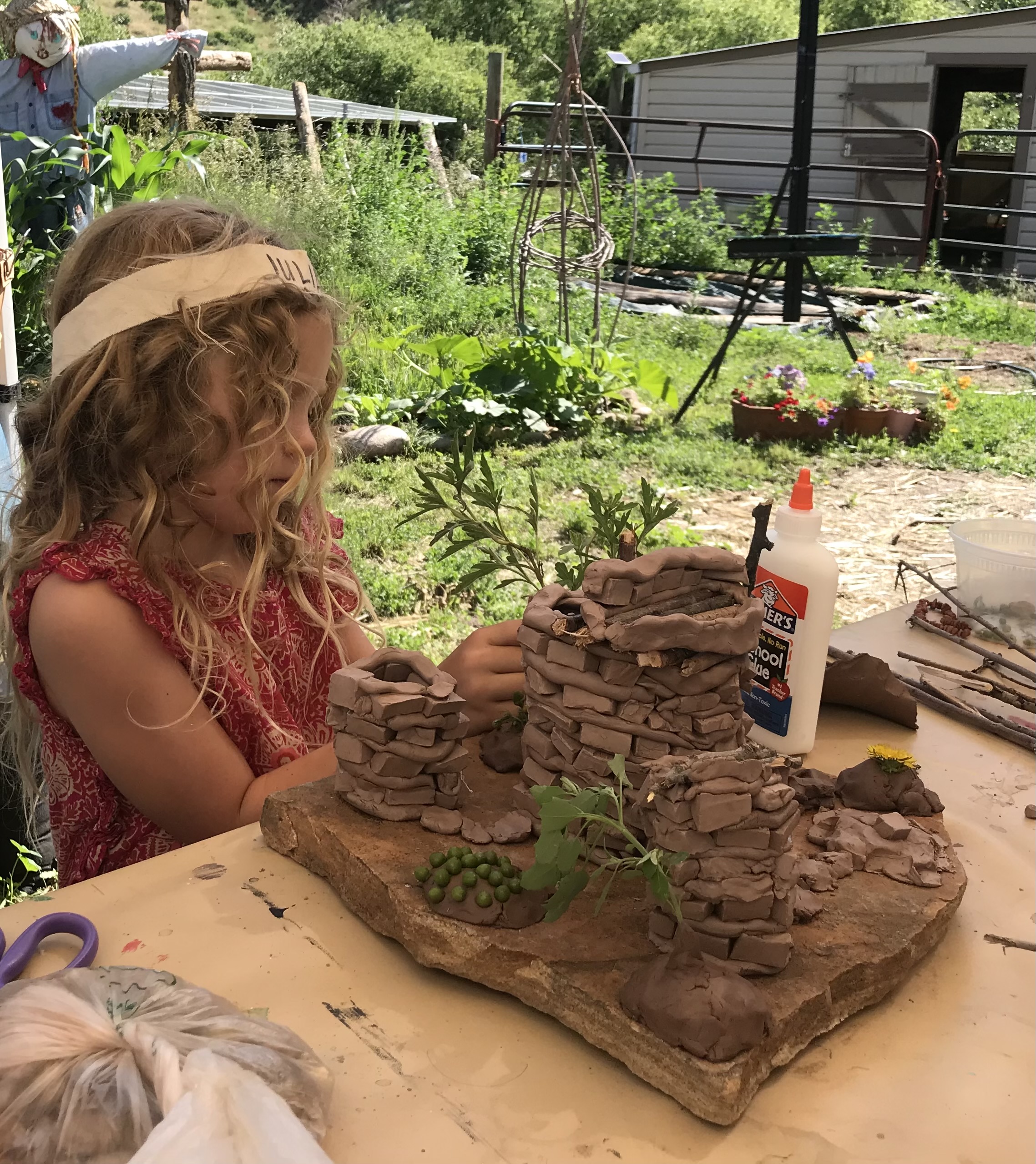Weaving nature into clay